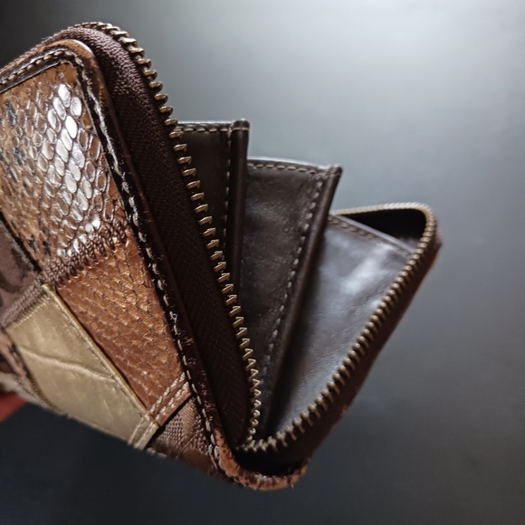 FINAL SALE! Coach Patchwork Animal Print Large Long Zip Wallet - Picture 10 of 13